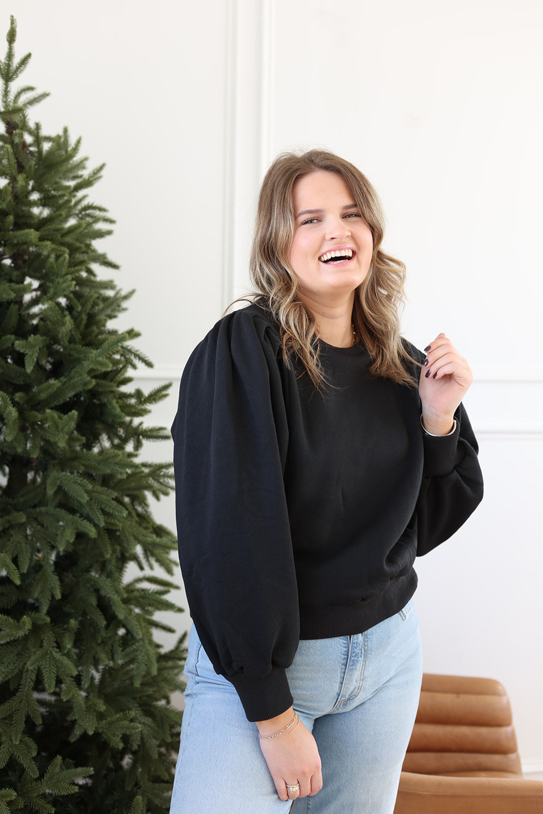 Puff Sleeve Sweatshirt - Black