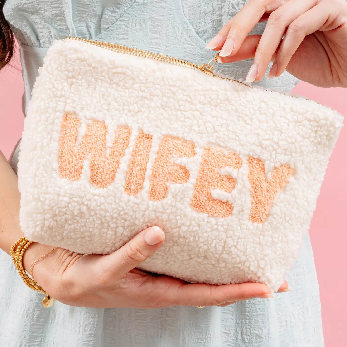 WIFEY Sherpa Pouch