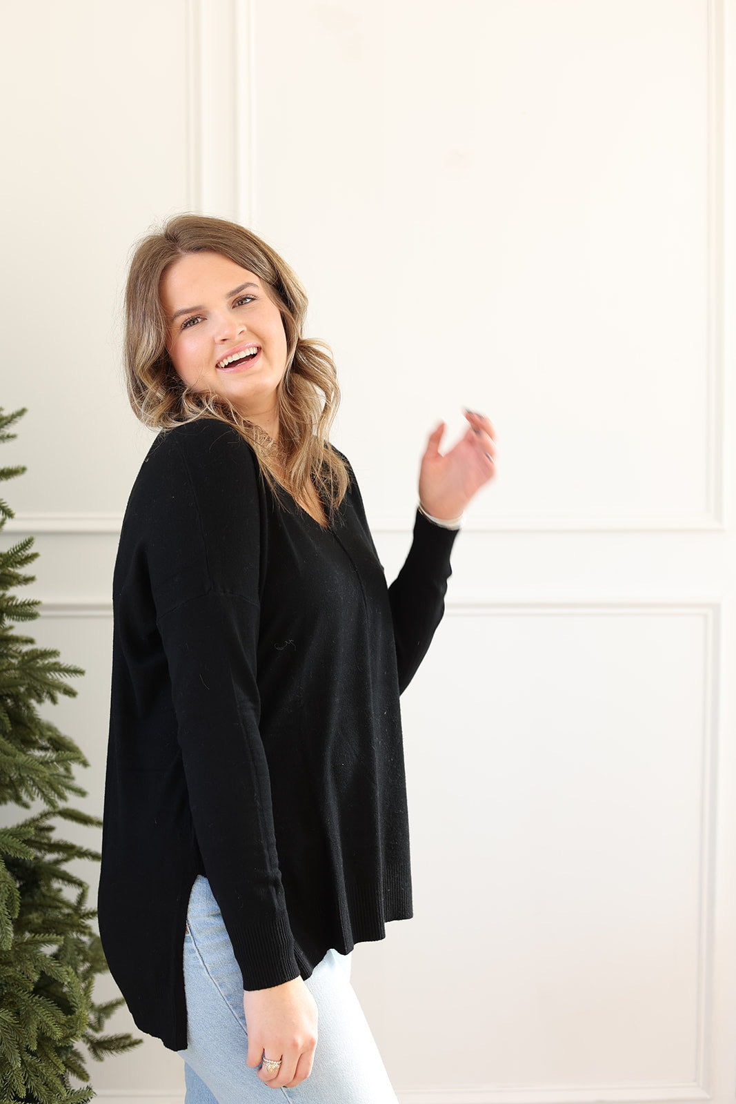 First Class Pullover - Black
